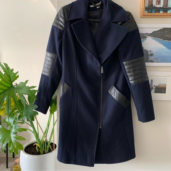 DKNY Coat - Picture 4 of 8